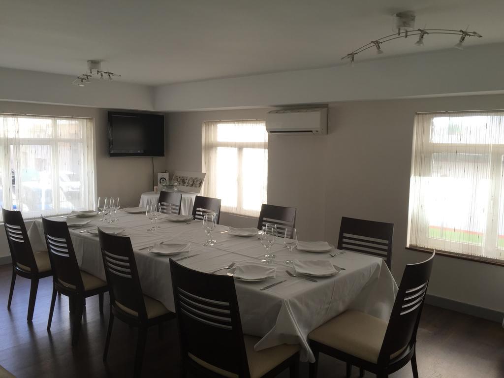 Pension Oasis Самора Екстер'єр фото