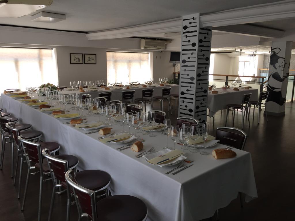 Pension Oasis Самора Екстер'єр фото
