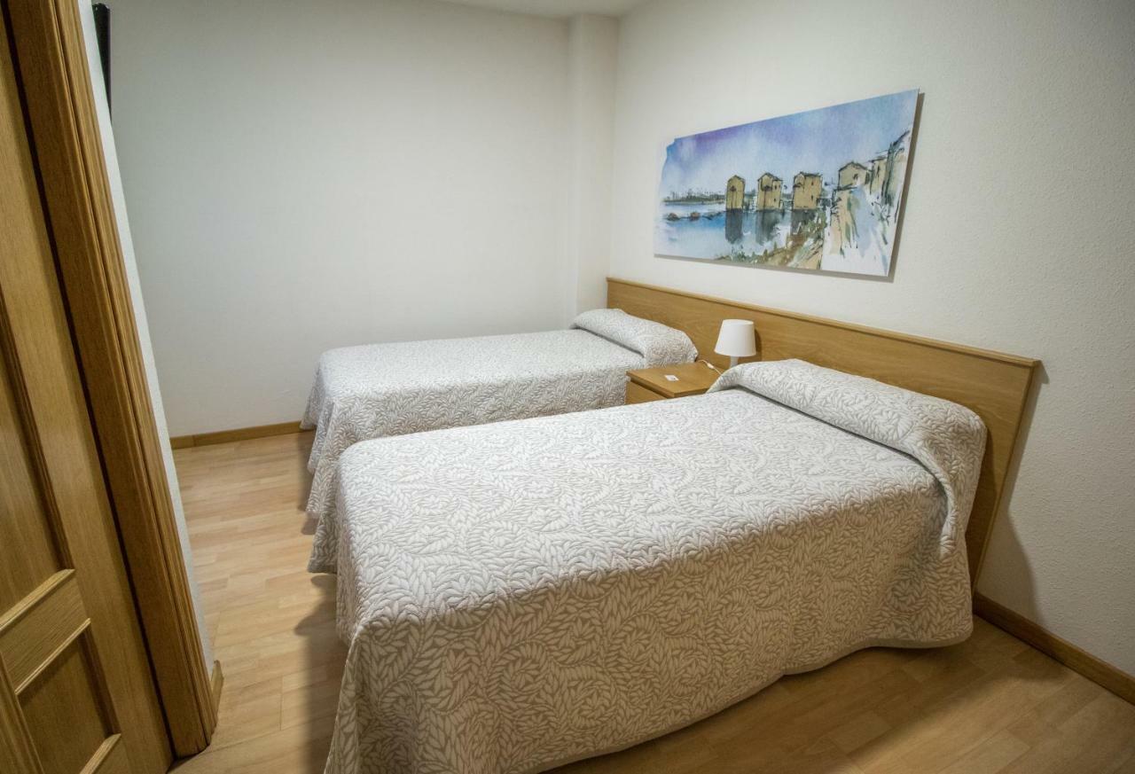 Pension Oasis Самора Екстер'єр фото